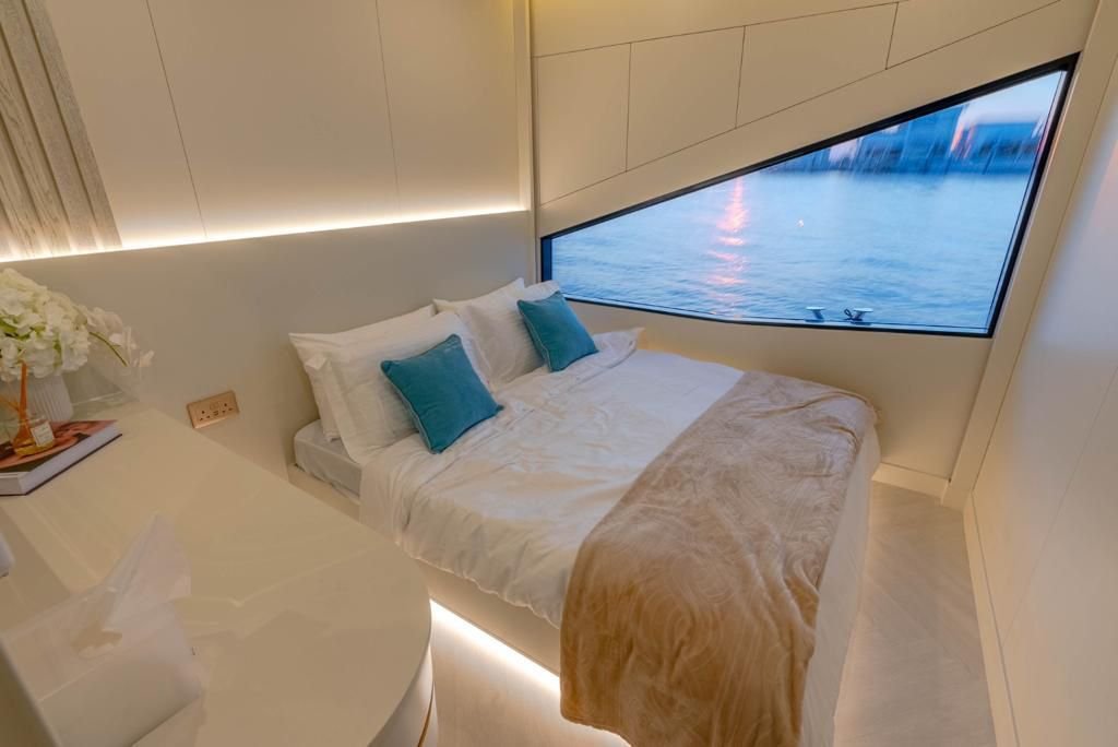 Celestia – luxury yacht rental in Abu Dhabi (8)
