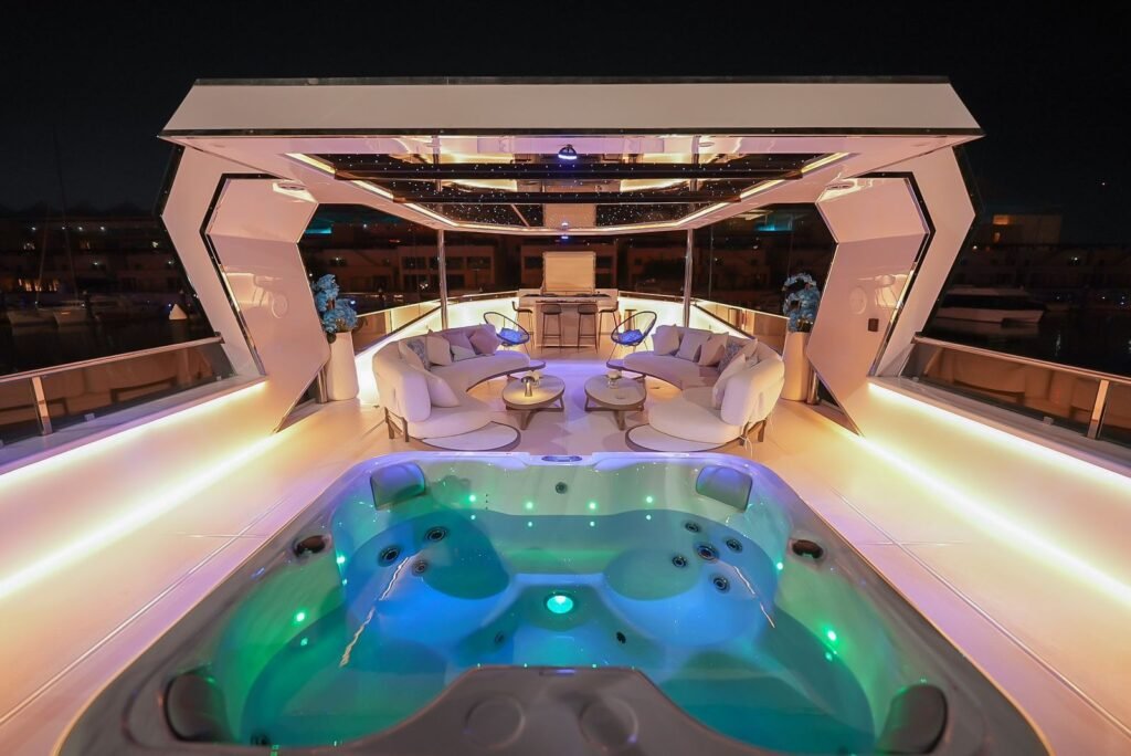 Celestia – luxury yacht rental in Abu Dhabi (3)