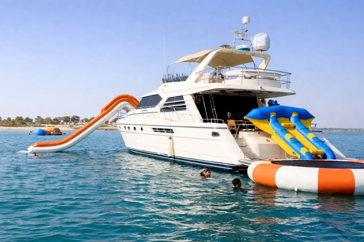 Crown Jewel – luxury yacht rental in Abu Dhabi (4)
